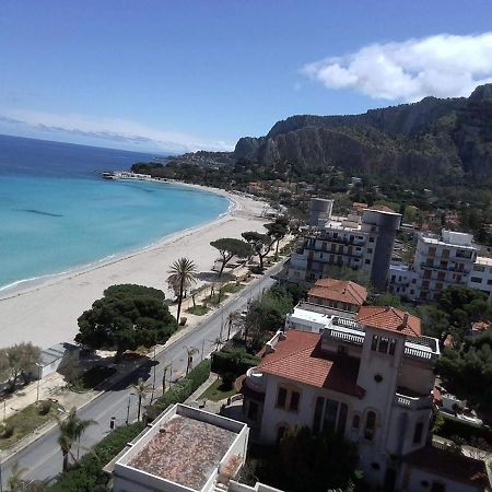 Villa Azzurra Beachfront Mondello - Палермо Экстерьер фото